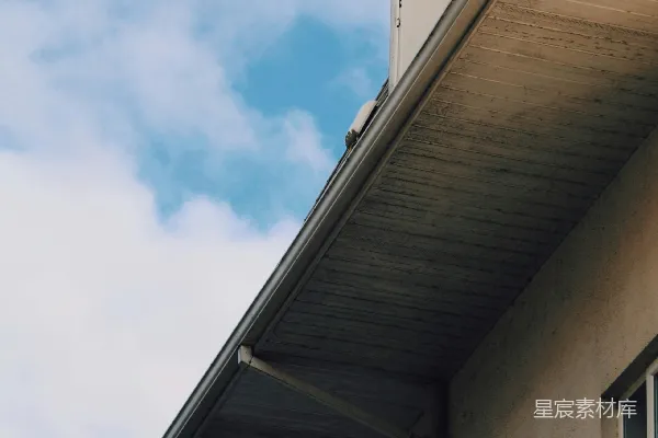 高清摄影 建筑物旁边的时钟