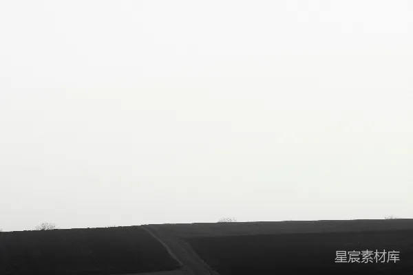 高清摄影 一条长长的笔直道路