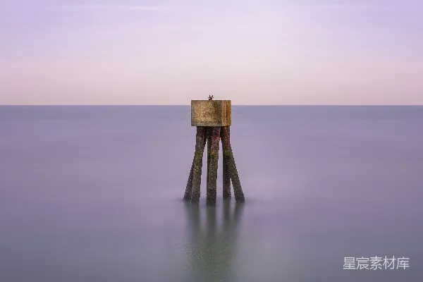 高清摄影 棕色的木制海景架在白天。