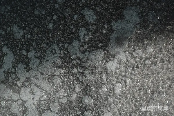 高清摄影 一个深色、有质感的背景，由不同的形状组成。