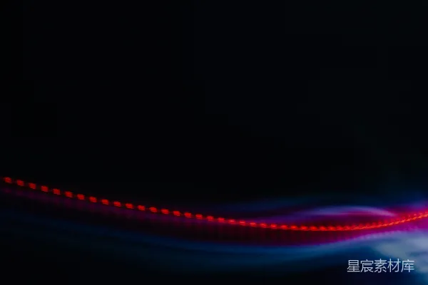 高清摄影 红灯在黑色背景上