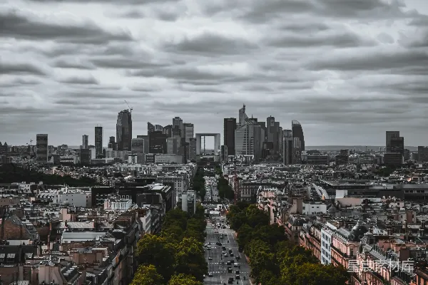 高清摄影 一张黑白的城市风景照片