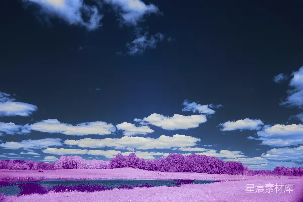 高清摄影 色彩斑斓的风景，粉红色的田野和蓝色的天空