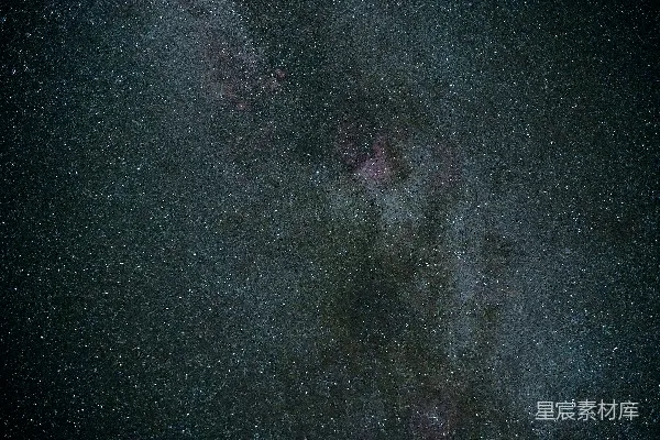 高清摄影 夜空中充满了星星和星星。
