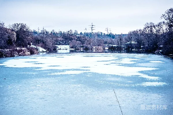高清摄影 冬日静谧湖景