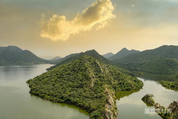 高清摄影 湖畔山景