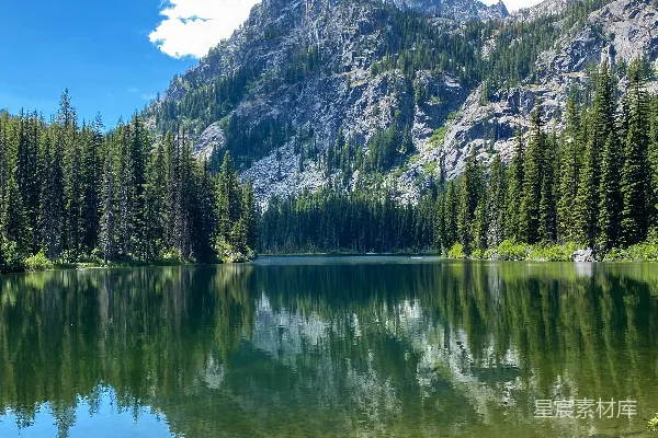 高清摄影 湖畔山景