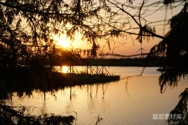 高清摄影 夕阳下的湖畔