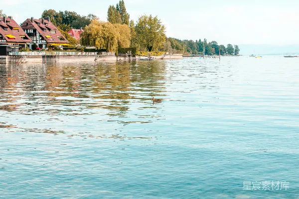 高清摄影 湖畔宁静时光