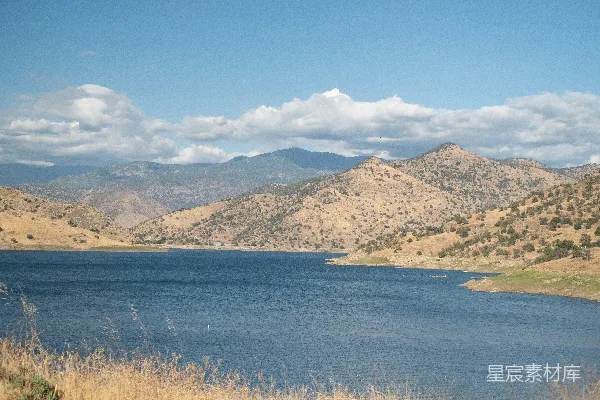 高清摄影 湖畔山景