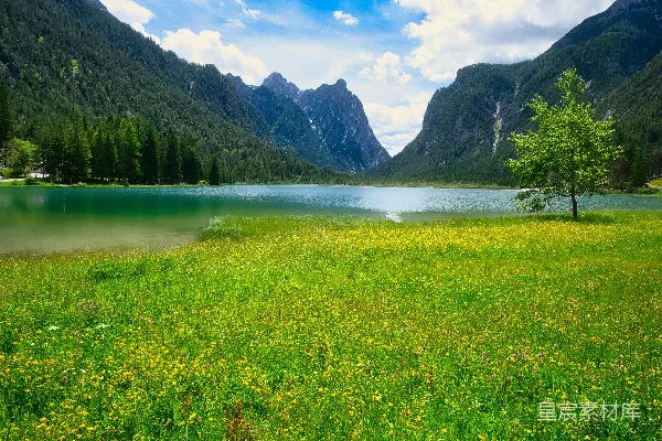 高清摄影 山湖映翠，自然画卷