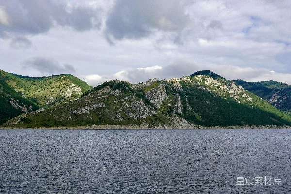 高清摄影 湖畔山景