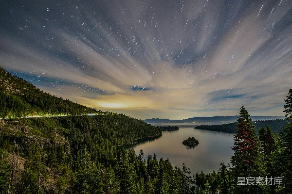 高清摄影 星河下的静谧湖景