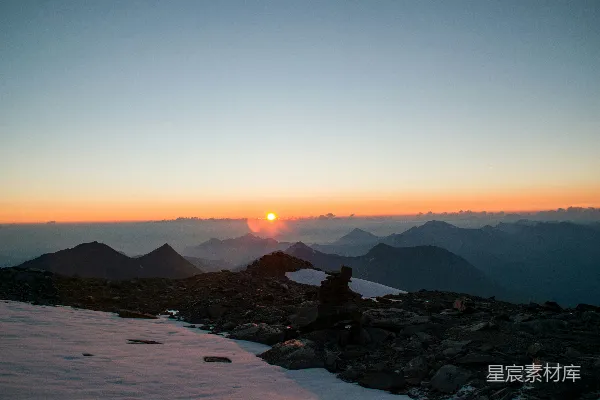 高清摄影 雪山日出