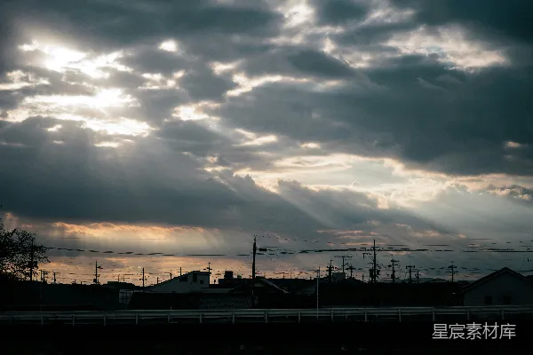 高清摄影 夕阳下的城市剪影
