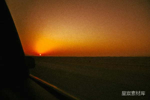 高清摄影 夕阳下的旅途