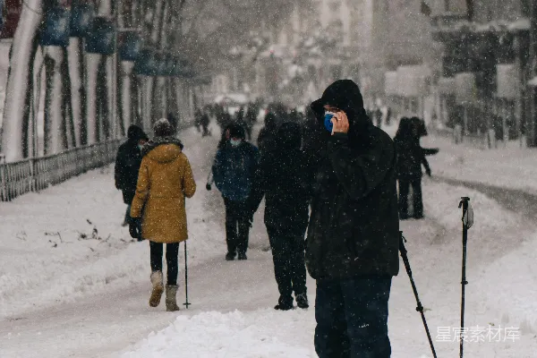 高清摄影 冬日雪景中的城市漫步