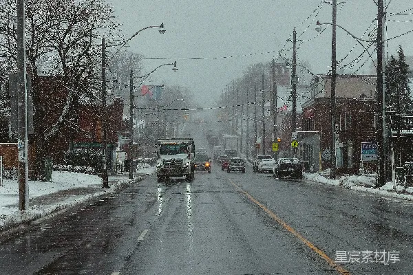 高清摄影 雪中的小镇街道