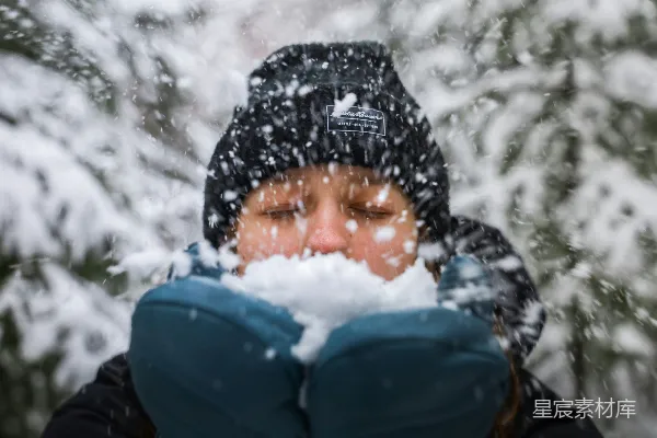 高清摄影 雪中拥抱