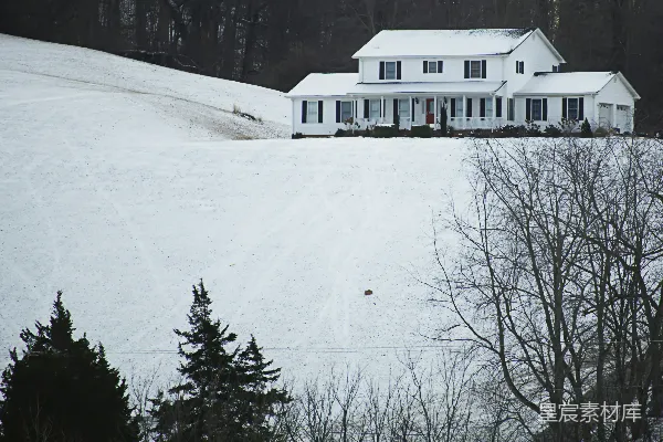 高清摄影 冬日雪景中的乡村别墅