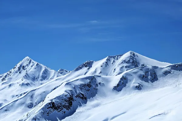 高清摄影 雪山全景