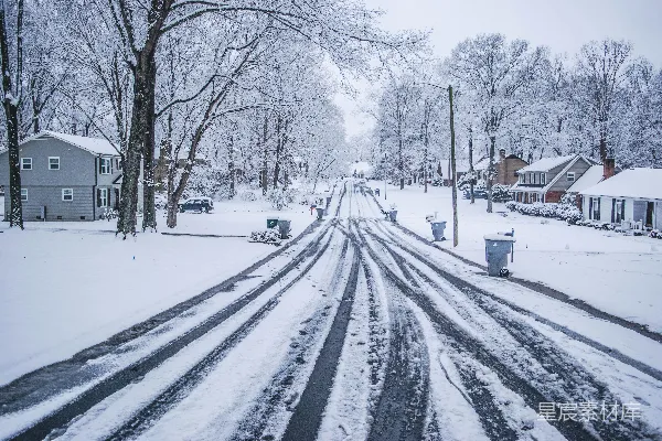 高清摄影 冬日雪景下的宁静住宅区
