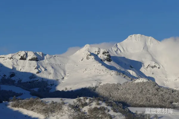高清摄影 雪后的山脉