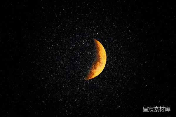 高清摄影 夜空中新月的静谧