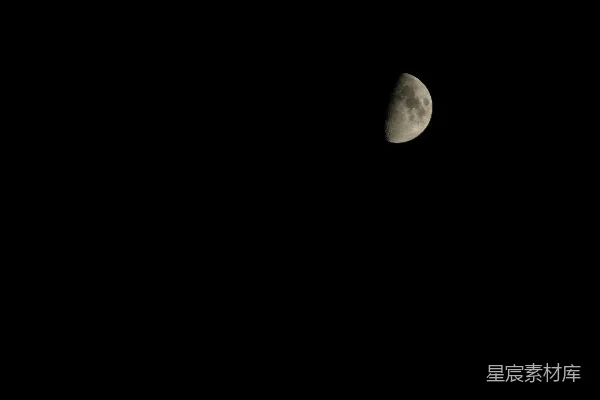 高清摄影 夜空中的一弯新月