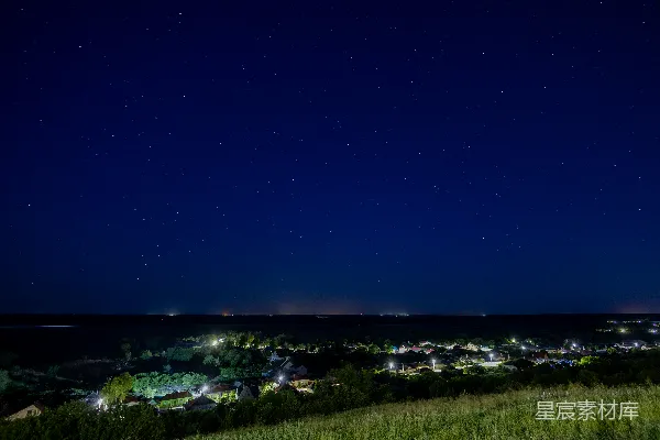 高清摄影 乡村夜景下的星空