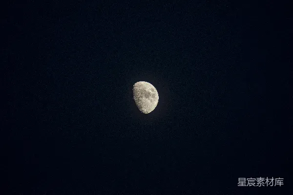 高清摄影 夜空中的新月