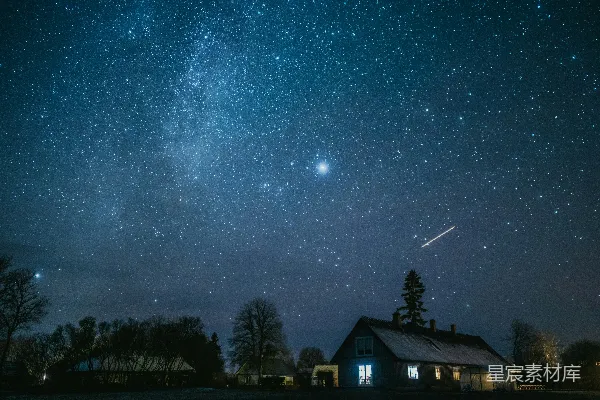 高清摄影 夜空下的小屋与流星
