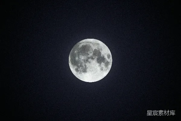 高清摄影 夜空中的满月
