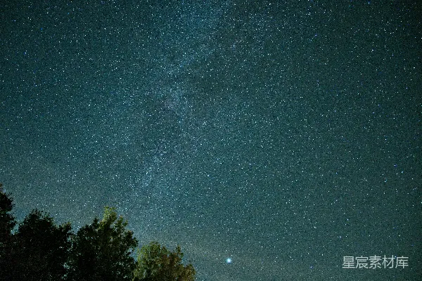 高清摄影 星空下的宁静夜景