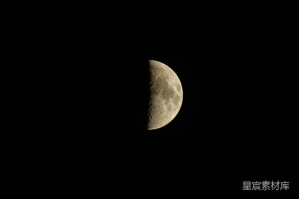 高清摄影 夜空中的一弯新月