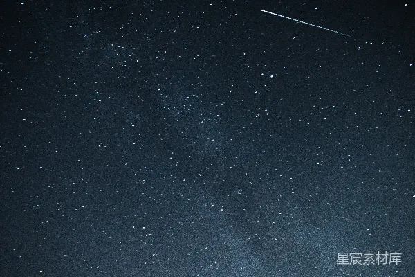 高清摄影 夜空下的流星