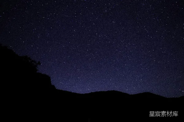 高清摄影 夜空下的山影
