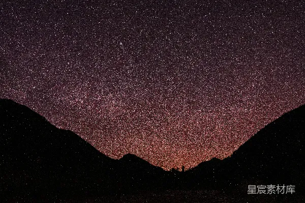 高清摄影 星空下的山影