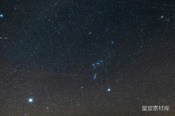 高清摄影 夜空下的小村庄