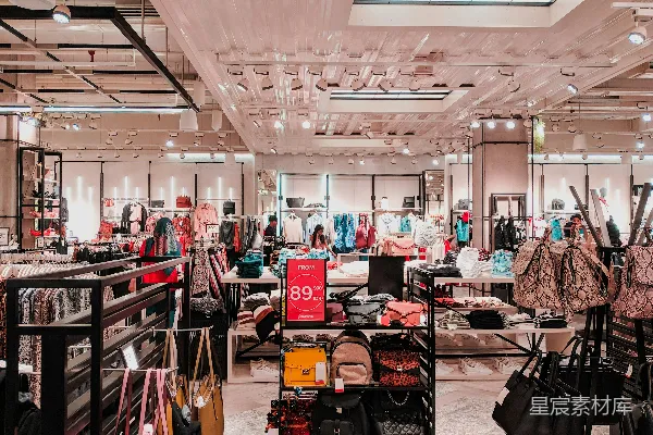 高清摄影 时尚商店内的现代购物体验