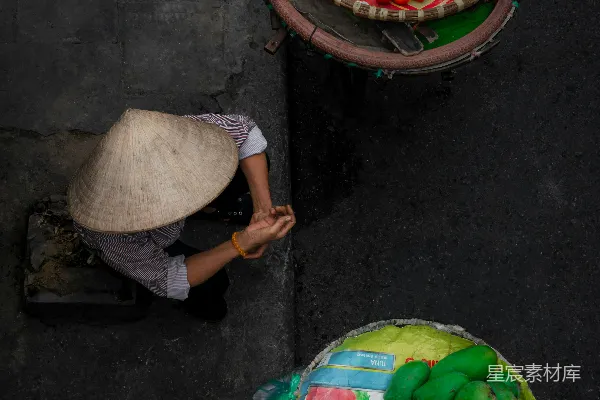 高清摄影 越南街头的水果摊