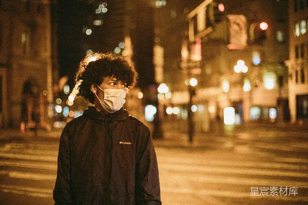 高清摄影 夜幕下的守护者