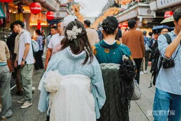 高清摄影 和服漫步东京街头