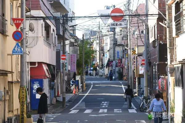 高清摄影 日本小镇的宁静街景