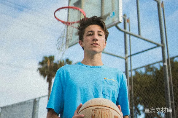 高清摄影 篮球少年