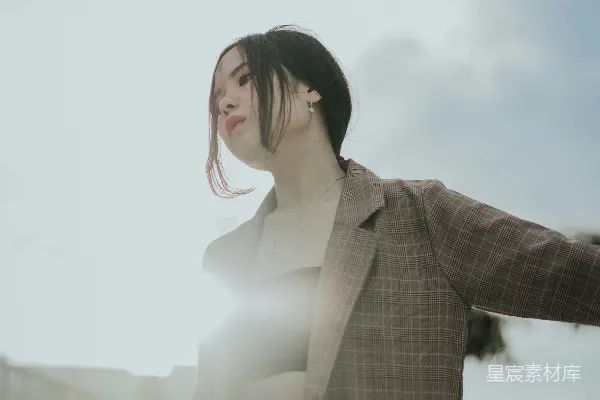 高清摄影 都市女性的阳光时刻
