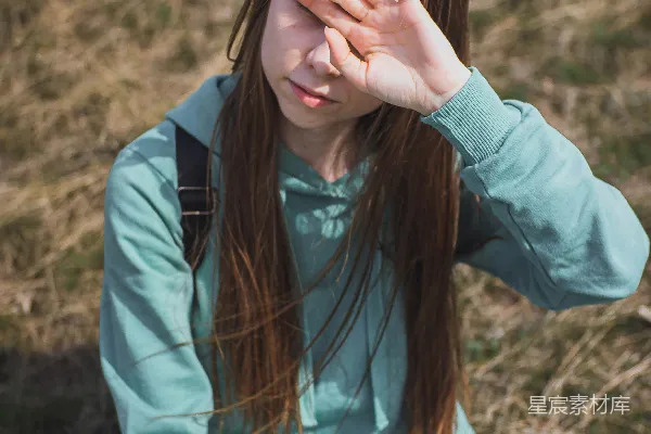 高清摄影 阳光下的少女