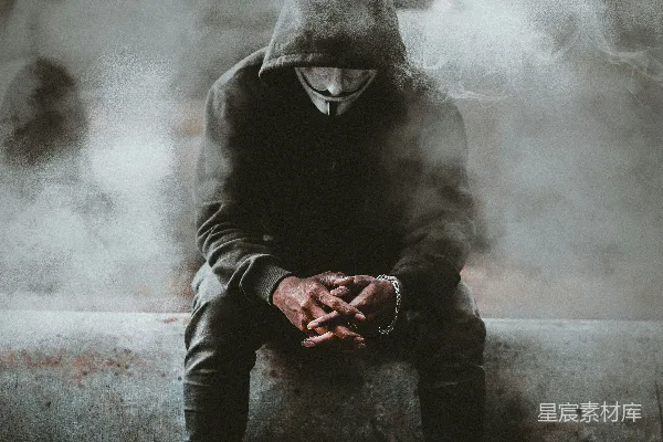 高清摄影 阴郁街头的蒙面人