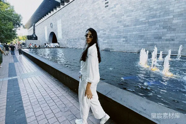 高清摄影 都市漫步：现代建筑与艺术的交响