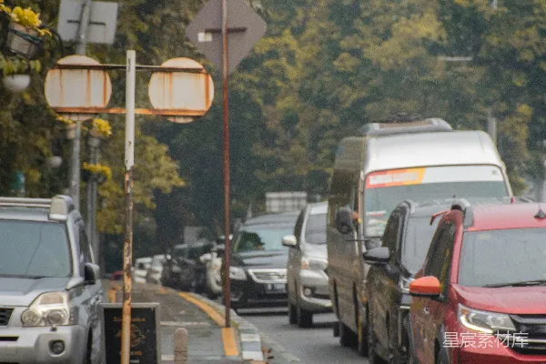 高清摄影 雨中的城市街道
